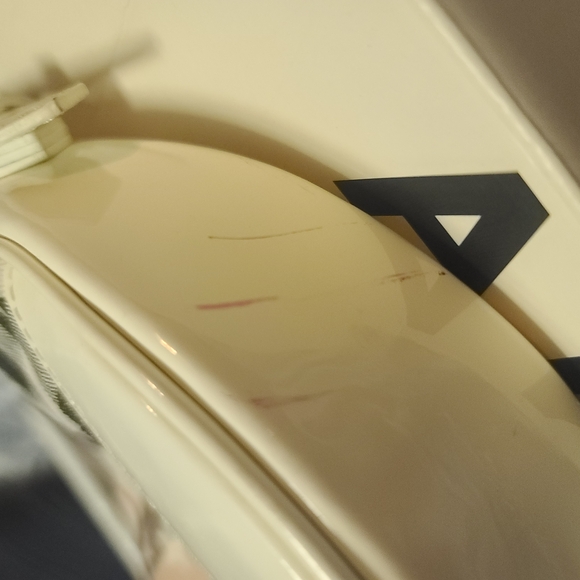 Burberry Women's Beige and White Bag - Picture 2 of 4